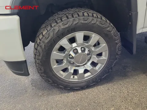 More photos of 2019 GMC Sierra 2500HD Denali at Clement Supercenter, MO