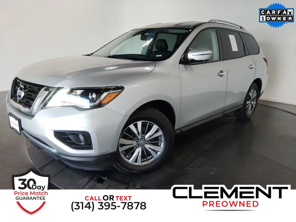 Silver 2020 Nissan Pathfinder SL for sale in St. Charles, MO