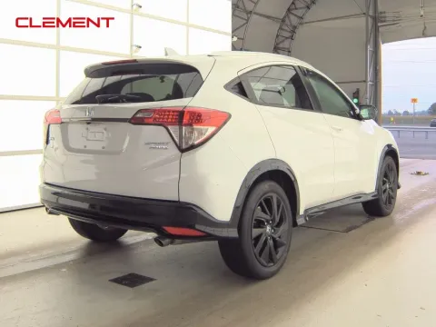 More photos of 2022 Honda HR-V Sport at Clement Supercenter, MO