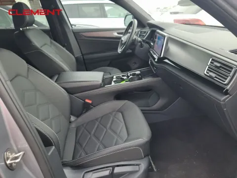 Another view of 2024 Volkswagen Atlas Cross Sport 2.0T SE w/Technology for sale in St. Charles, MO at Clement Supercenter