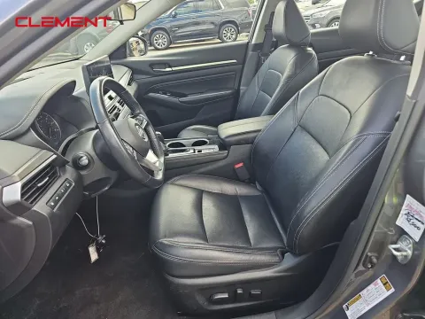 Another view of 2023 Nissan Altima 2.5 SL for sale in St. Charles, MO at Clement Supercenter