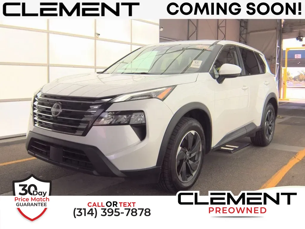 White 2024 Nissan Rogue SV for sale in St. Charles, MO