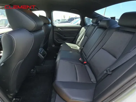 More photos of 2022 Honda Accord Sport at Clement Supercenter, MO
