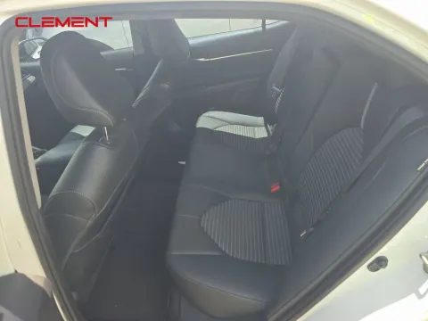 More photos of 2020 Toyota Camry SE at Clement Supercenter, MO