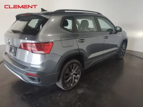 More photos of 2024 Volkswagen Taos 1.5T S at Clement Supercenter, MO