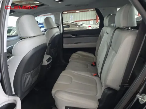 More photos of 2021 Hyundai Palisade SEL at Clement Supercenter, MO