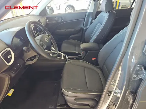 Another view of 2025 Hyundai Venue Limited for sale in St. Charles, MO at Clement Supercenter