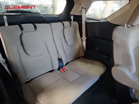 More photos of 2021 Ford Explorer XLT at Clement Supercenter, MO