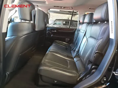 More photos of 2019 Lexus LX 570 at Clement Supercenter, MO