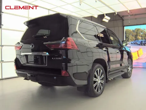 More photos of 2019 Lexus LX 570 at Clement Supercenter, MO