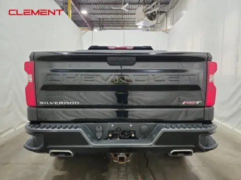 More photos of 2020 Chevrolet Silverado 1500 RST at Clement Supercenter, MO