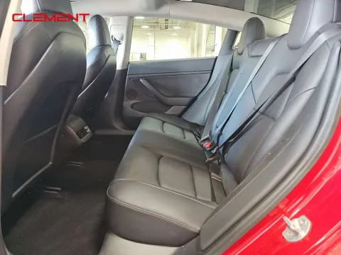 More photos of 2021 Tesla Model 3 Standard Range Plus at Clement Supercenter, MO