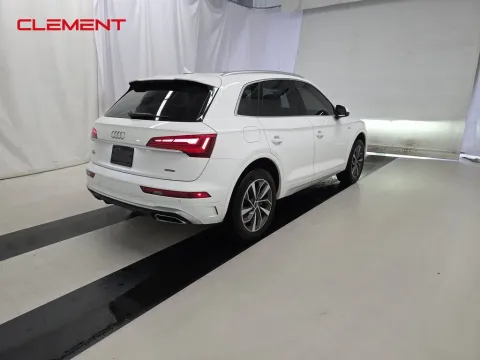 More photos of 2022 Audi Q5 45 S line Premium at Clement Supercenter, MO