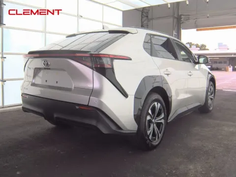More photos of 2024 Toyota bZ4X XLE at Clement Supercenter, MO