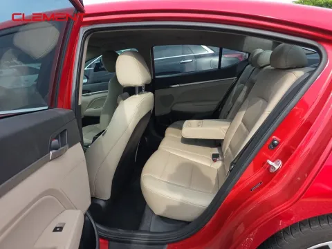More photos of 2020 Hyundai Elantra Limited at Clement Supercenter, MO
