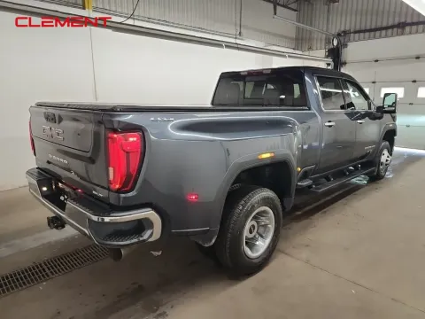 More photos of 2020 GMC Sierra 3500HD SLT at Clement Supercenter, MO