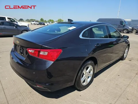 More photos of 2022 Chevrolet Malibu LS at Clement Supercenter, MO