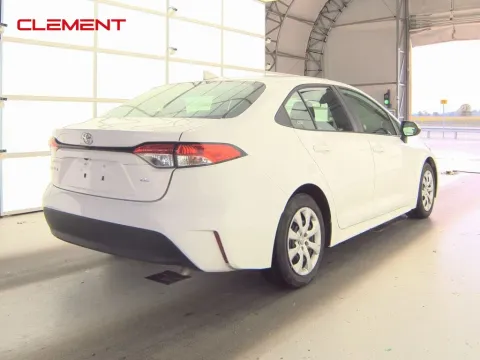 More photos of 2024 Toyota Corolla LE at Clement Supercenter, MO