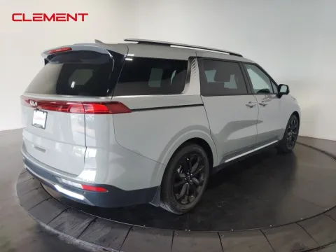 More photos of 2023 Kia Carnival SX Prestige at Clement Supercenter, MO