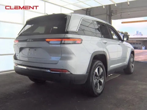 More photos of 2024 Jeep Grand Cherokee 4xe at Clement Supercenter, MO