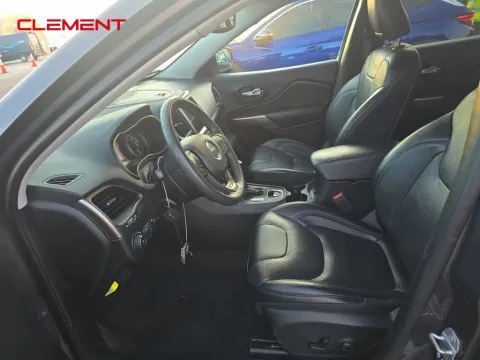 Another view of 2022 Jeep Cherokee Latitude Lux for sale in St. Charles, MO at Clement Supercenter