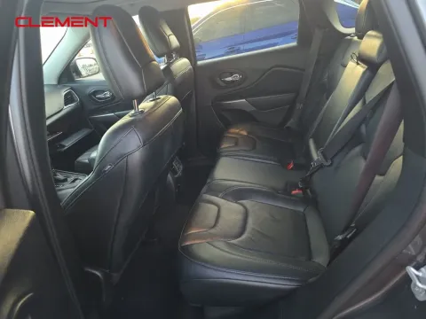 More photos of 2022 Jeep Cherokee Latitude Lux at Clement Supercenter, MO