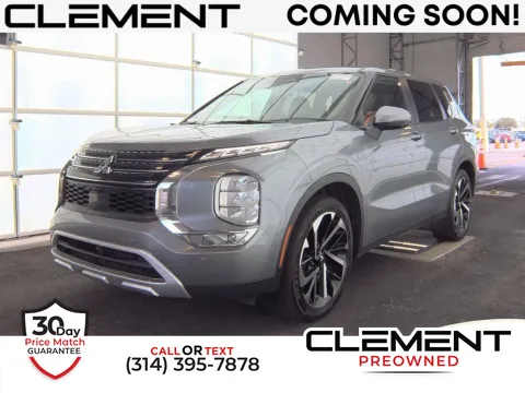 Gray 2024 Mitsubishi Outlander SE for sale in St. Charles, MO