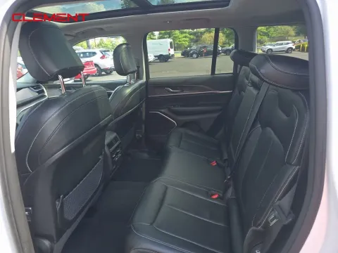 More photos of 2022 Jeep Grand Cherokee 4xe at Clement Supercenter, MO