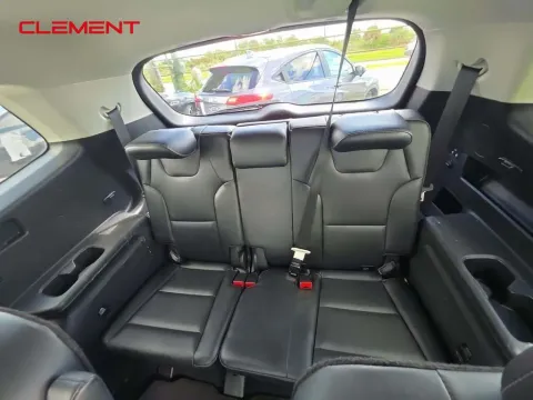More photos of 2022 Kia Telluride S at Clement Supercenter, MO