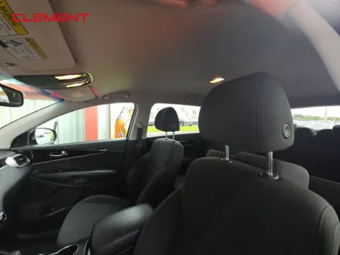 More photos of 2020 Kia Sorento LX at Clement Supercenter, MO