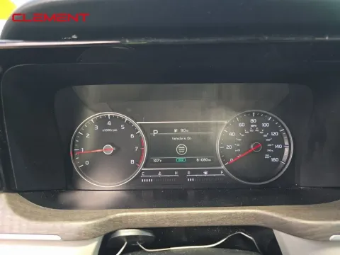 Photos of 2022 Kia Sorento EX for sale in St. Charles, MO at Clement Supercenter