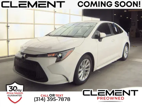 White 2022 Toyota Corolla LE for sale in St. Charles, MO