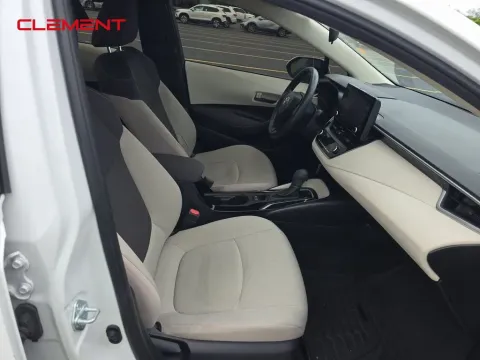 More photos of 2022 Toyota Corolla LE at Clement Supercenter, MO