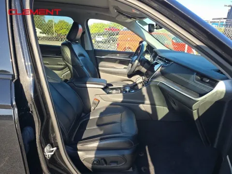 Another view of 2022 Jeep Grand Cherokee L Limited for sale in St. Charles, MO at Clement Supercenter