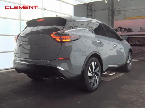 More photos of 2022 Nissan Murano SL at Clement Supercenter, MO