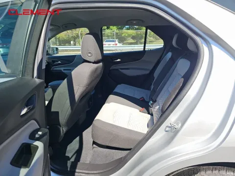 More photos of 2021 Chevrolet Equinox LS at Clement Supercenter, MO