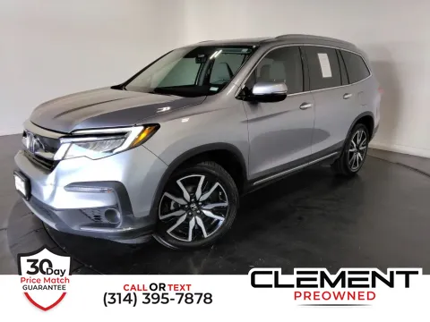 Silver 2019 Honda Pilot Touring for sale in St. Charles, MO