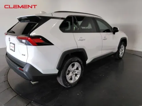 More photos of 2020 Toyota RAV4 XLE at Clement Supercenter, MO
