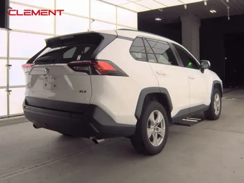 More photos of 2020 Toyota RAV4 XLE at Clement Supercenter, MO