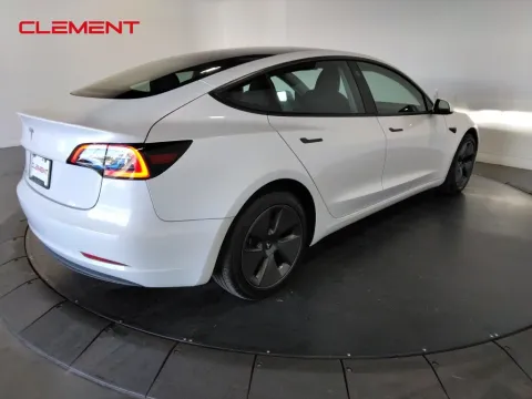 More photos of 2023 Tesla Model 3 at Clement Supercenter, MO