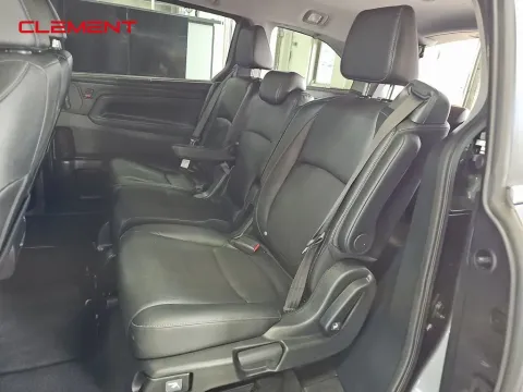 More photos of 2023 Honda Odyssey EX-L at Clement Supercenter, MO