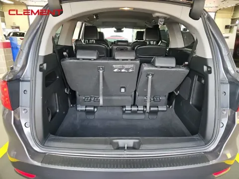More photos of 2023 Honda Odyssey EX-L at Clement Supercenter, MO