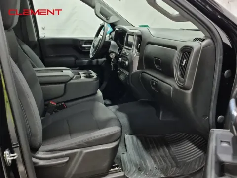 Another view of 2021 Chevrolet Silverado 1500 Custom Trail Boss for sale in St. Charles, MO at Clement Supercenter