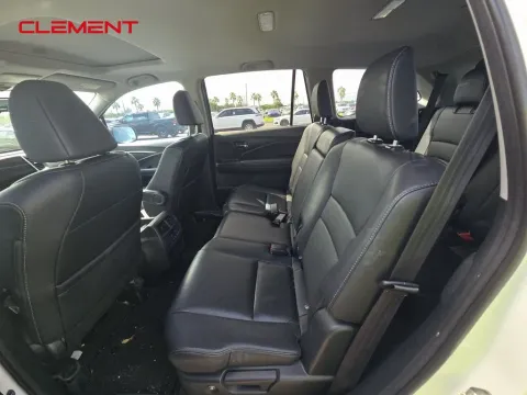 More photos of 2018 Honda Pilot EX-L at Clement Supercenter, MO
