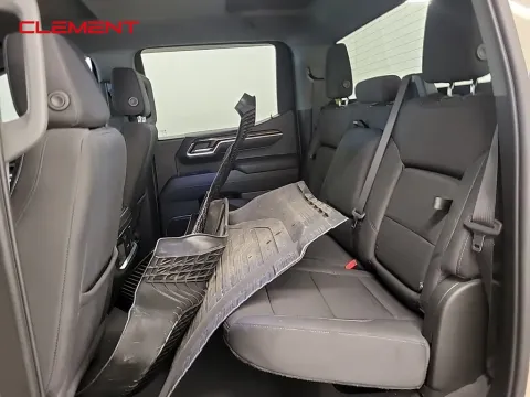 More photos of 2022 GMC Sierra 1500 Elevation at Clement Supercenter, MO