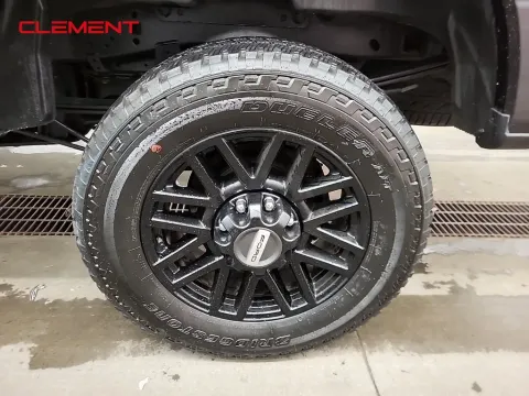 More photos of 2022 Ford F-250SD Lariat at Clement Supercenter, MO