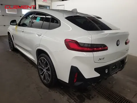 More photos of 2023 BMW X4 xDrive30i at Clement Supercenter, MO