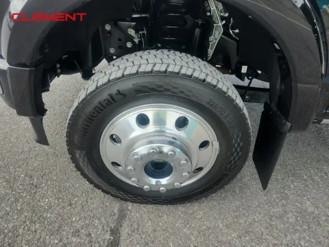 More photos of 2024 Ford F-450SD Platinum at Clement Supercenter, MO