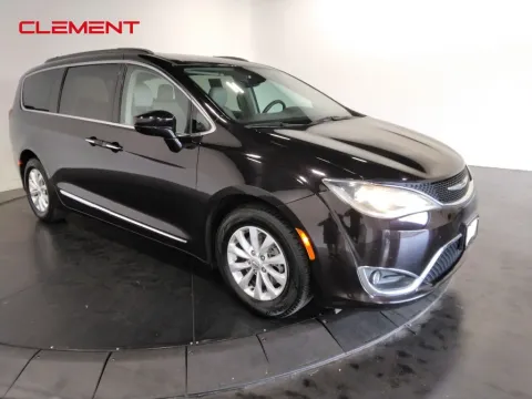 Another view of 2017 Chrysler Pacifica Touring L for sale in St. Charles, MO at Clement Supercenter