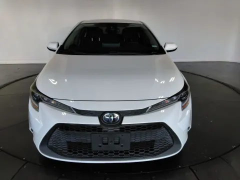 Another view of 2020 Toyota Corolla LE for sale in St. Charles, MO at Clement Supercenter